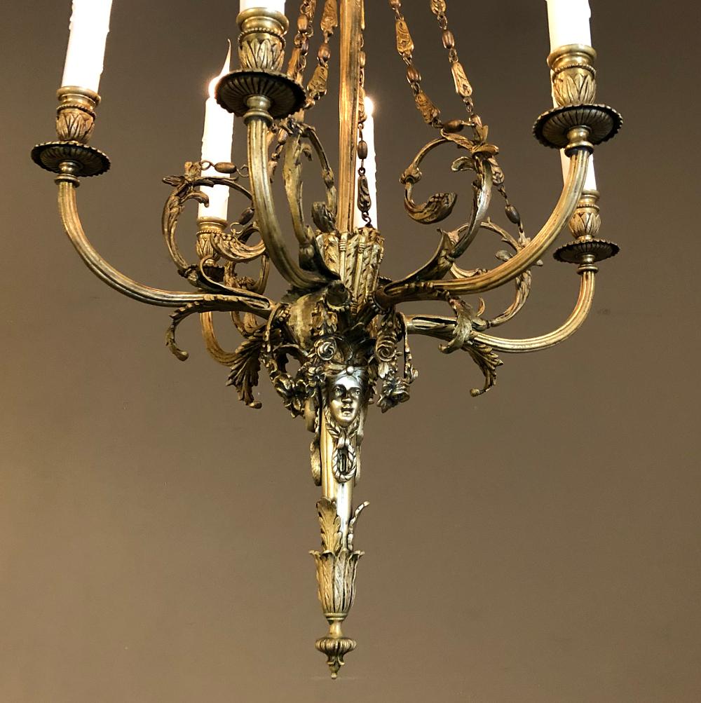 Antico lampadario francese Luigi XVI in bronzo in vendita 4