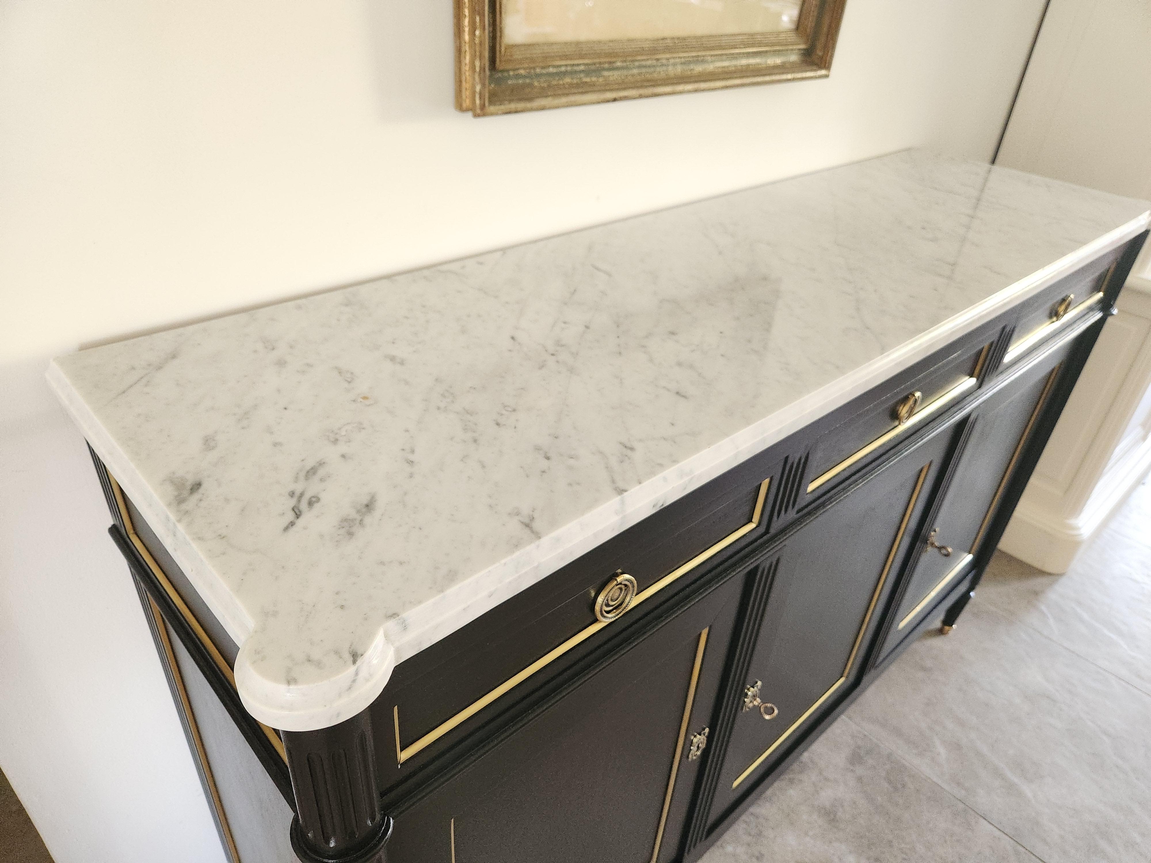 Antique French Louis XVI Buffet, bronzo e marmo di Carrara in vendita 5