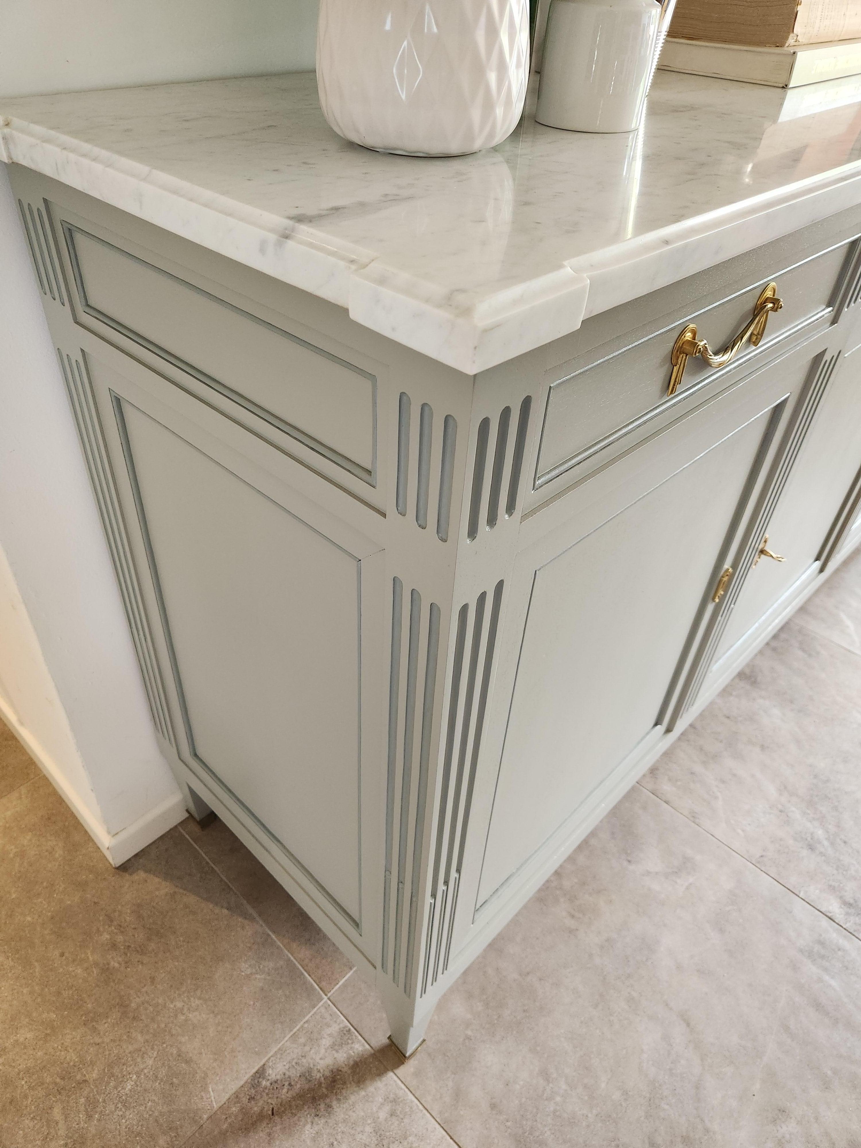 Antique French Louis XVI Buffet, Carrara Marble en vente 5