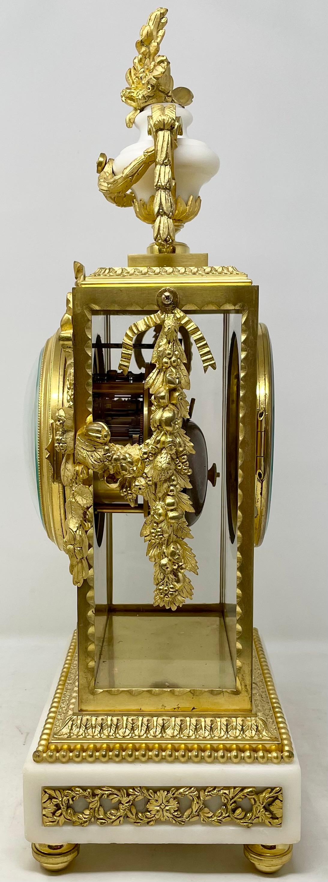 Antiguo Juego de Reloj D'Oré Francés Luis XVI de Mármol de Carrara y Bronce, Circa 1890. en venta 3