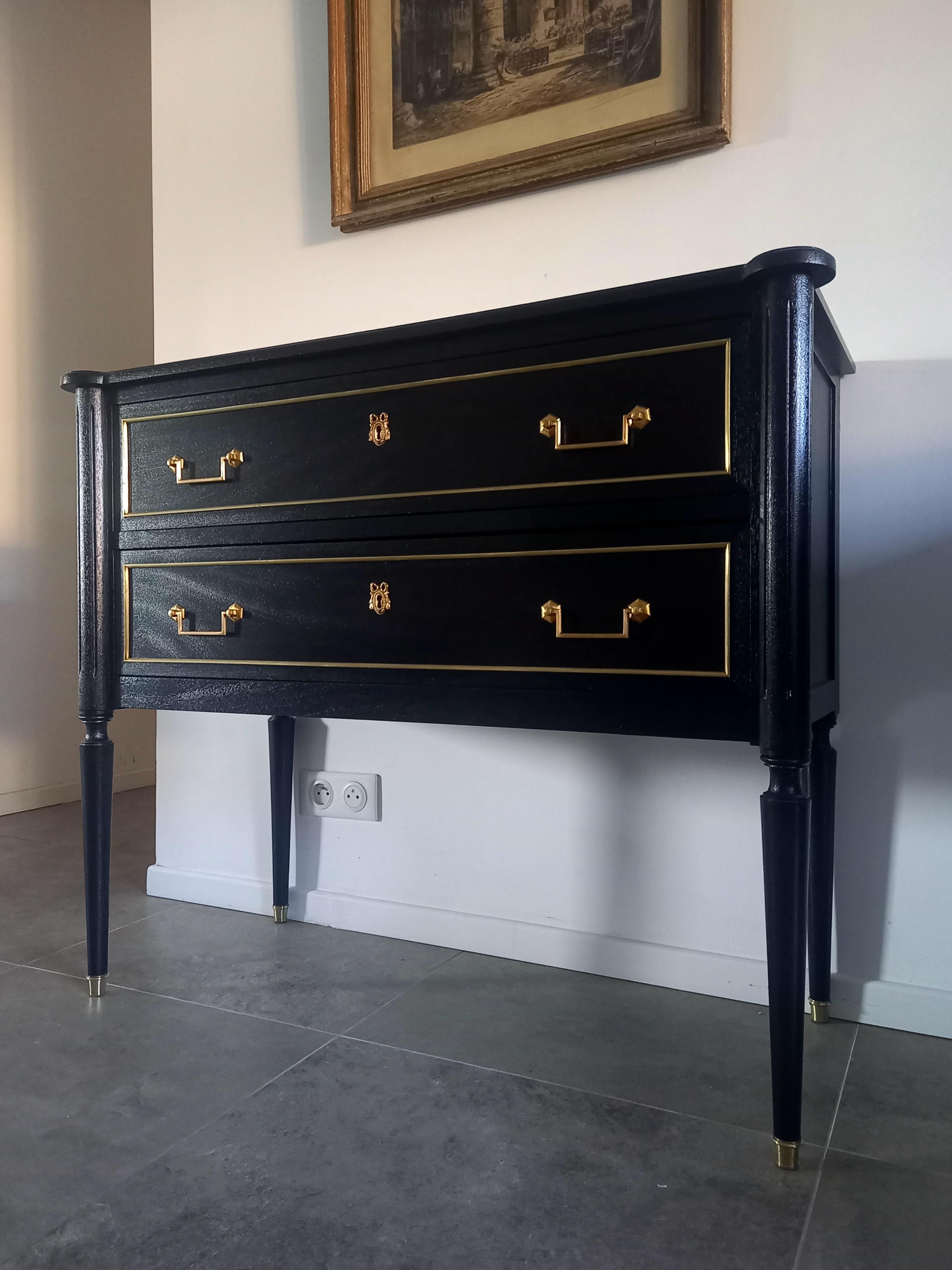 Antique French Louis XVI Chest of Drawers Commode, Bronze and Brass For Sale 7