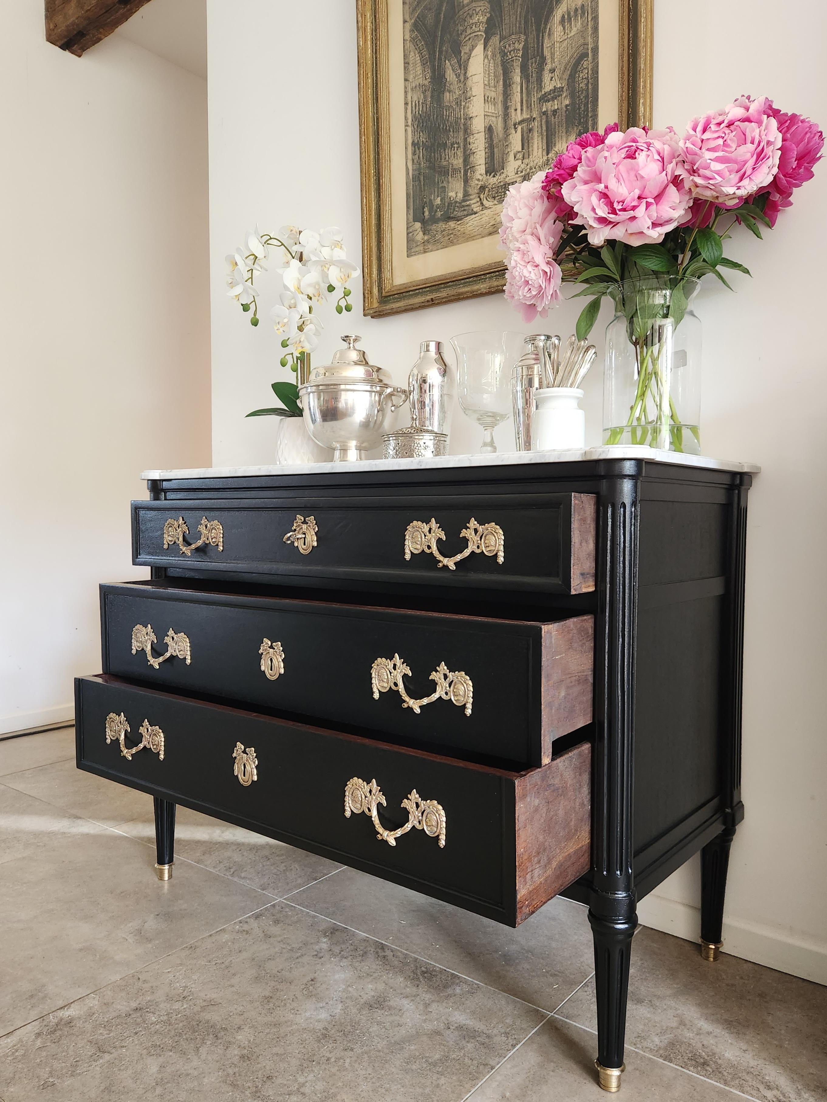 Antique French, Louis XVI Chest of Drawers Commode, Carrara Marble For Sale 3