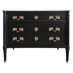 Commodes and Chests of Drawers