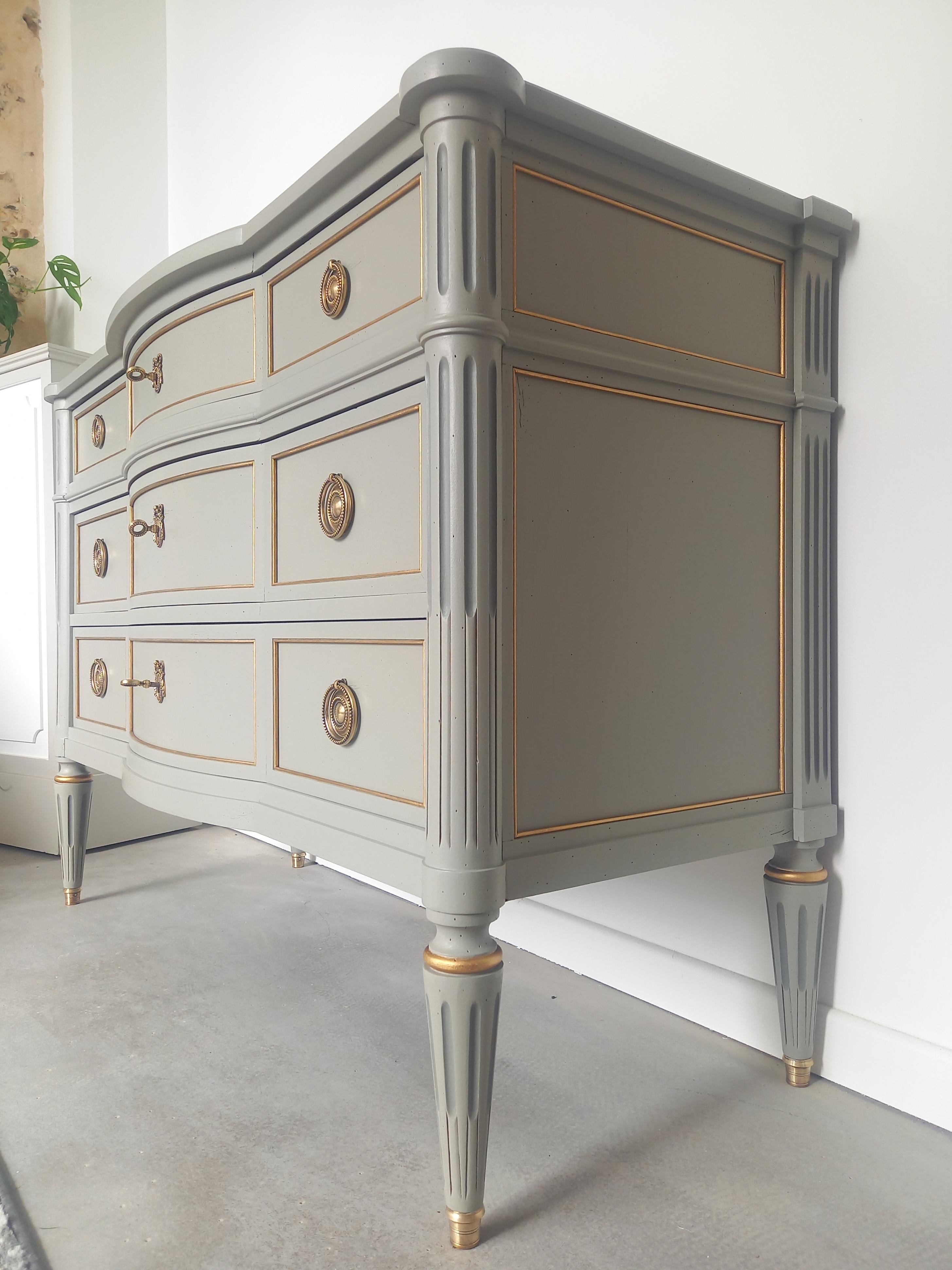 Antique French Louis XVI Chest Of Drawers Commode For Sale 1