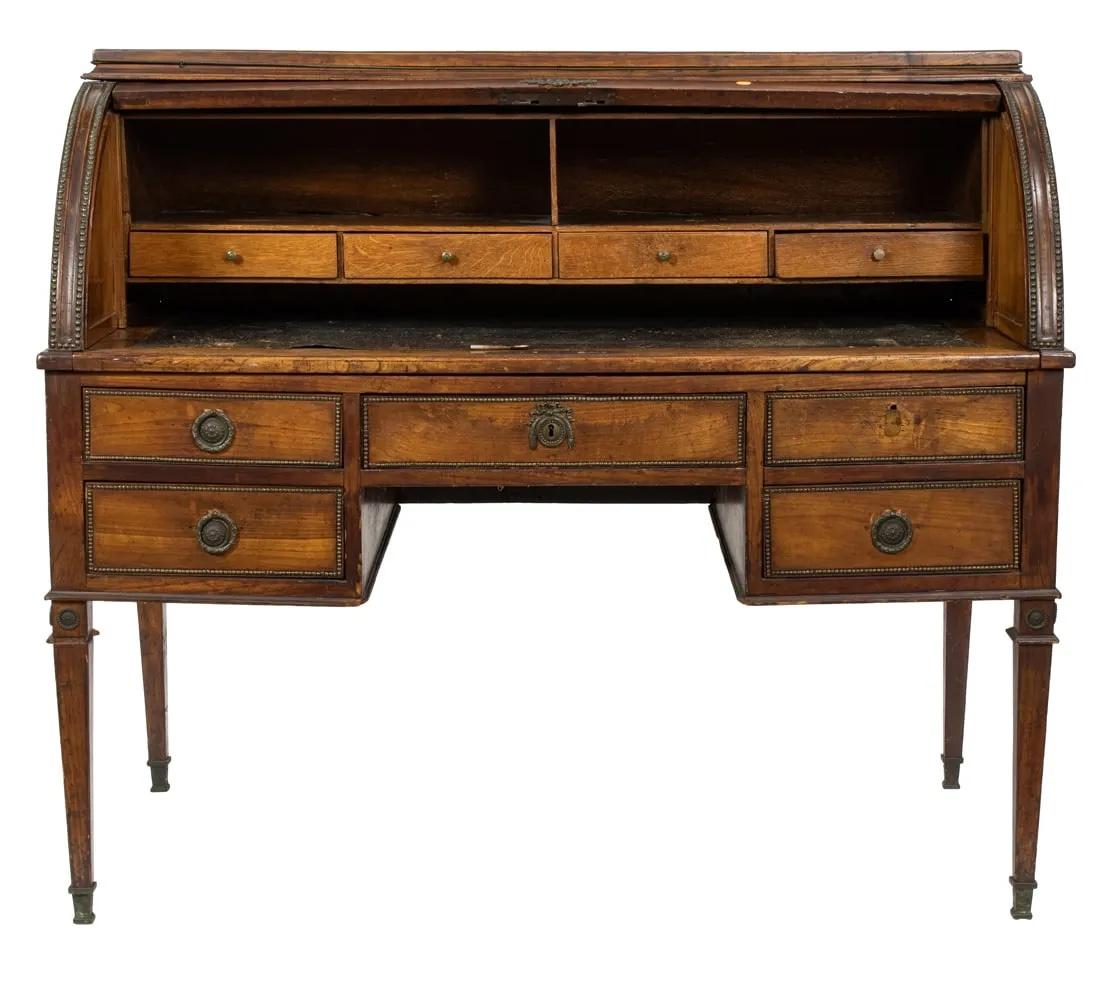 Hand-Carved Antique French Louis XVI Cylinder Desk - Late 18th Century (AF5-002) For Sale