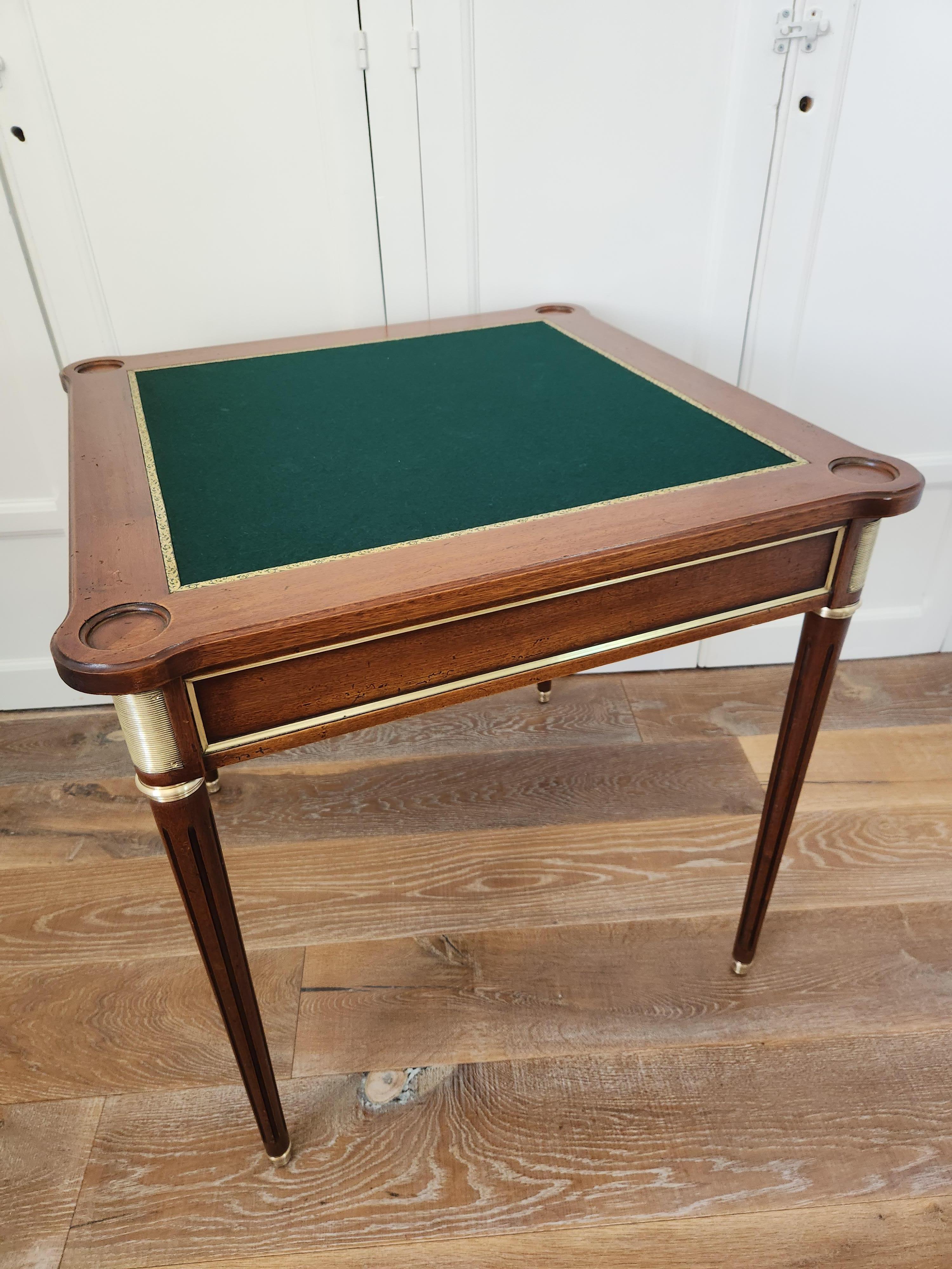 Antique French Louis XVI Spieltisch, Schach, Backgammon & Karten im Zustand „Gut“ im Angebot in Senonches, Centre-Val de Loire