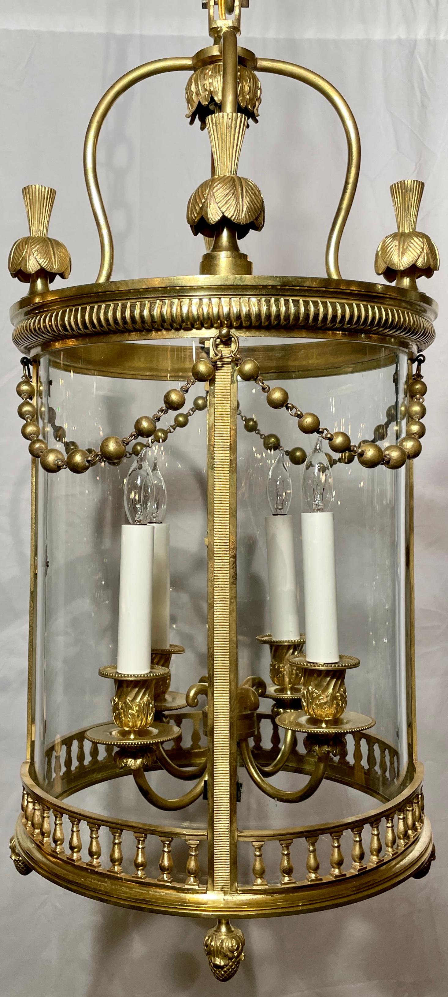 Antique French Louis XVI Gold Bronze 4 Light Lantern, Circa 1880. In Good Condition For Sale In New Orleans, LA