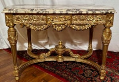 Antique French Louis XVI Mesa de centro de pan de oro con tapa de mármol, Circa 1900.