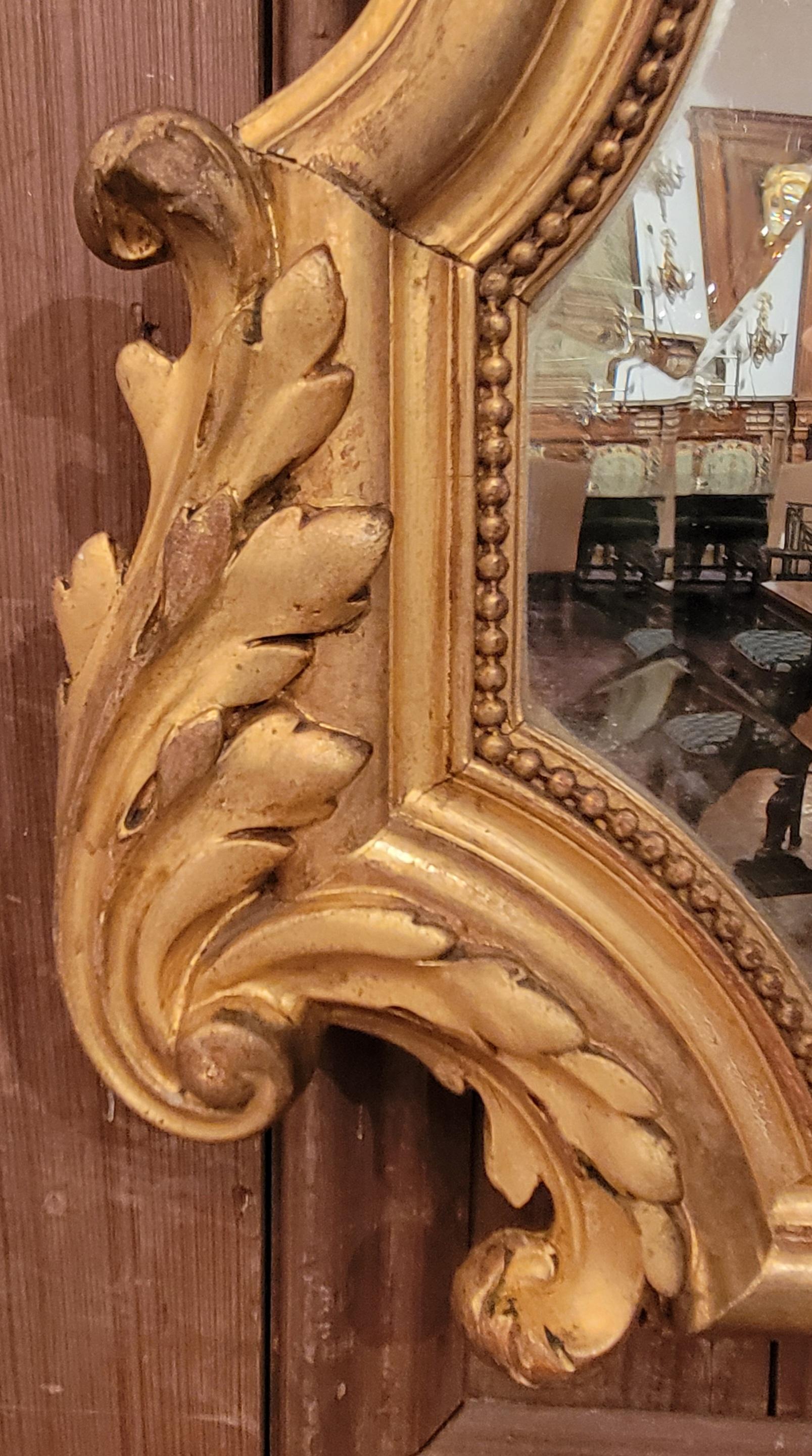 Antiker französischer Louis-XVI-Spiegel mit Blattgold und Facettenschliff, CIRCA 1890. (19. Jahrhundert) im Angebot