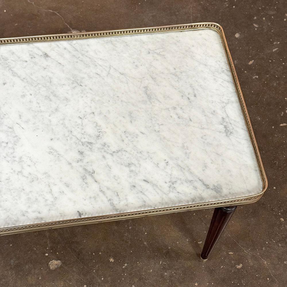Antique French Louis XVI Mahogany Coffee Table with Carrara Marble For Sale 10