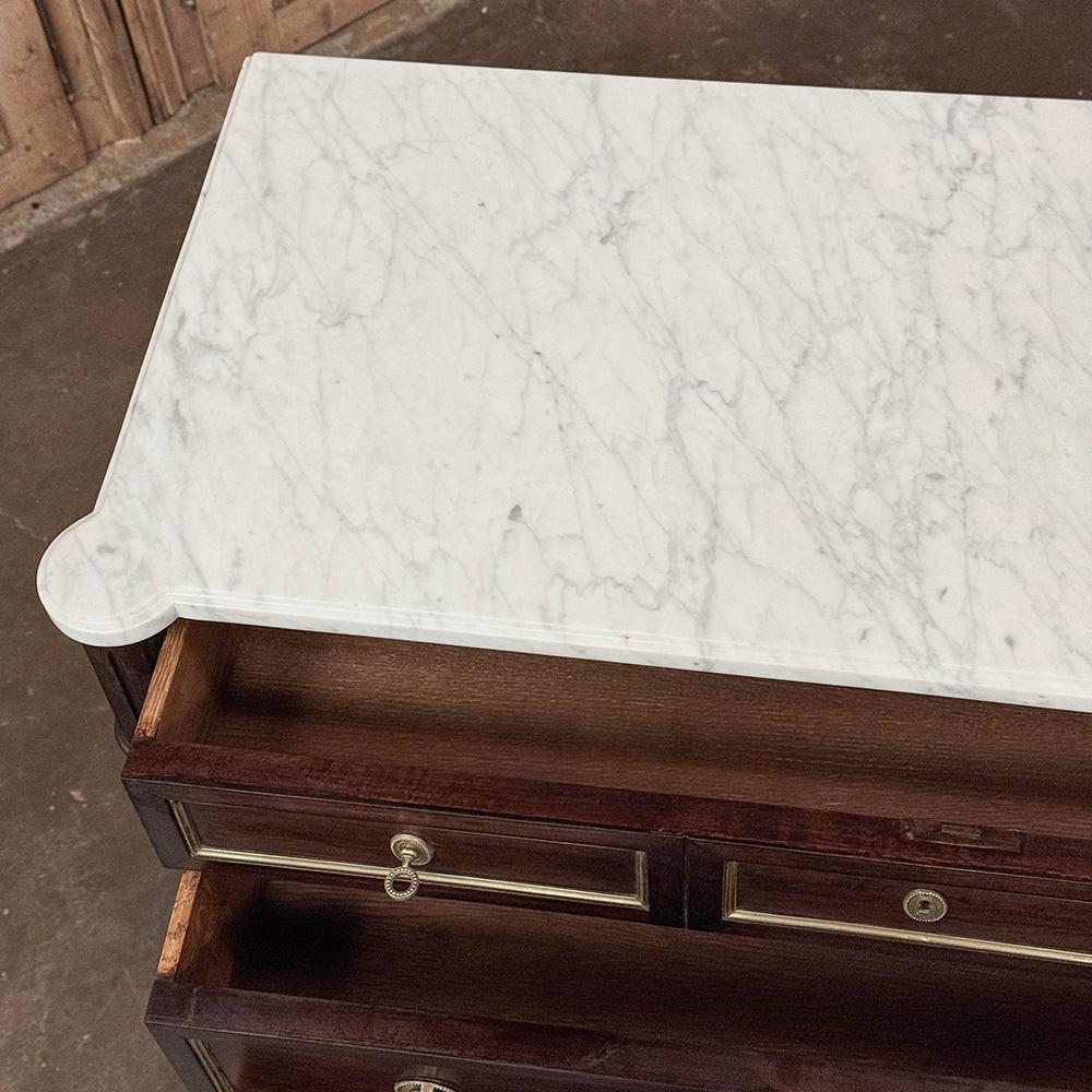 Antique French Louis XVI Mahogany Commode with Carrara Marble im Angebot 9