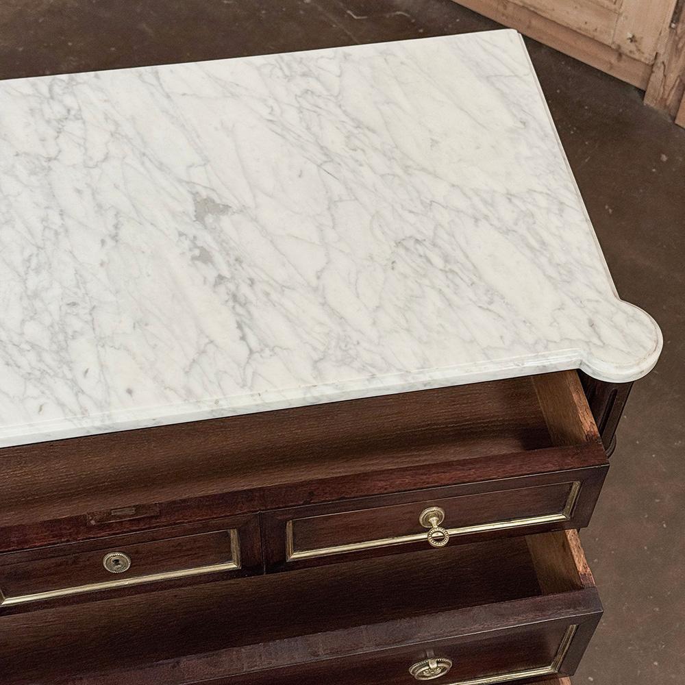 Antique French Louis XVI Mahogany Commode with Carrara Marble im Angebot 10