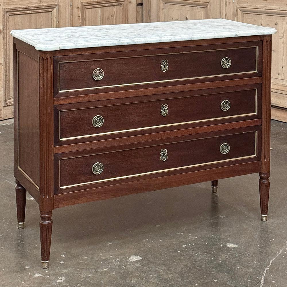 Antique French Louis XVI Mahogany Commode with Carrara Marble In Good Condition For Sale In Dallas, TX