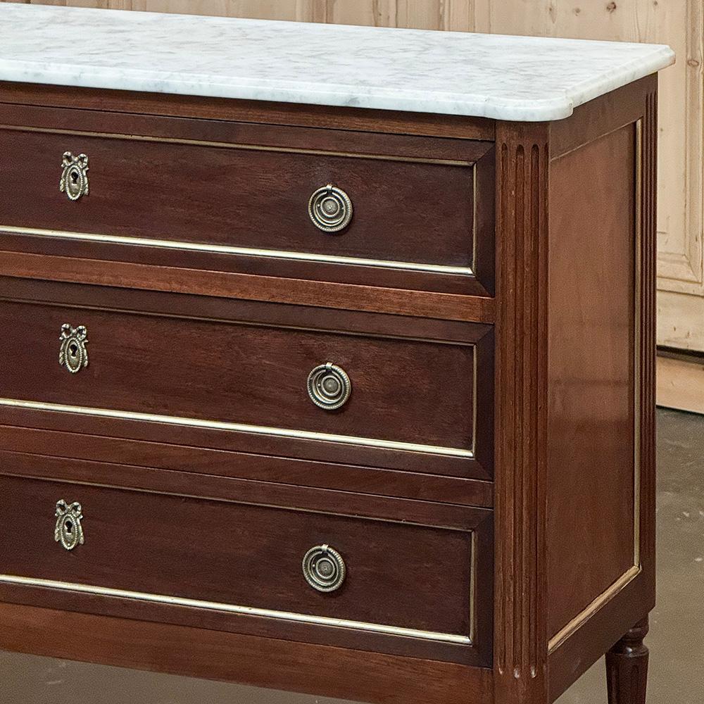 Antique French Louis XVI Mahogany Commode with Carrara Marble For Sale 3