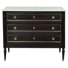 Ancienne commode française Louis XVI en acajou avec marbre de Carrare