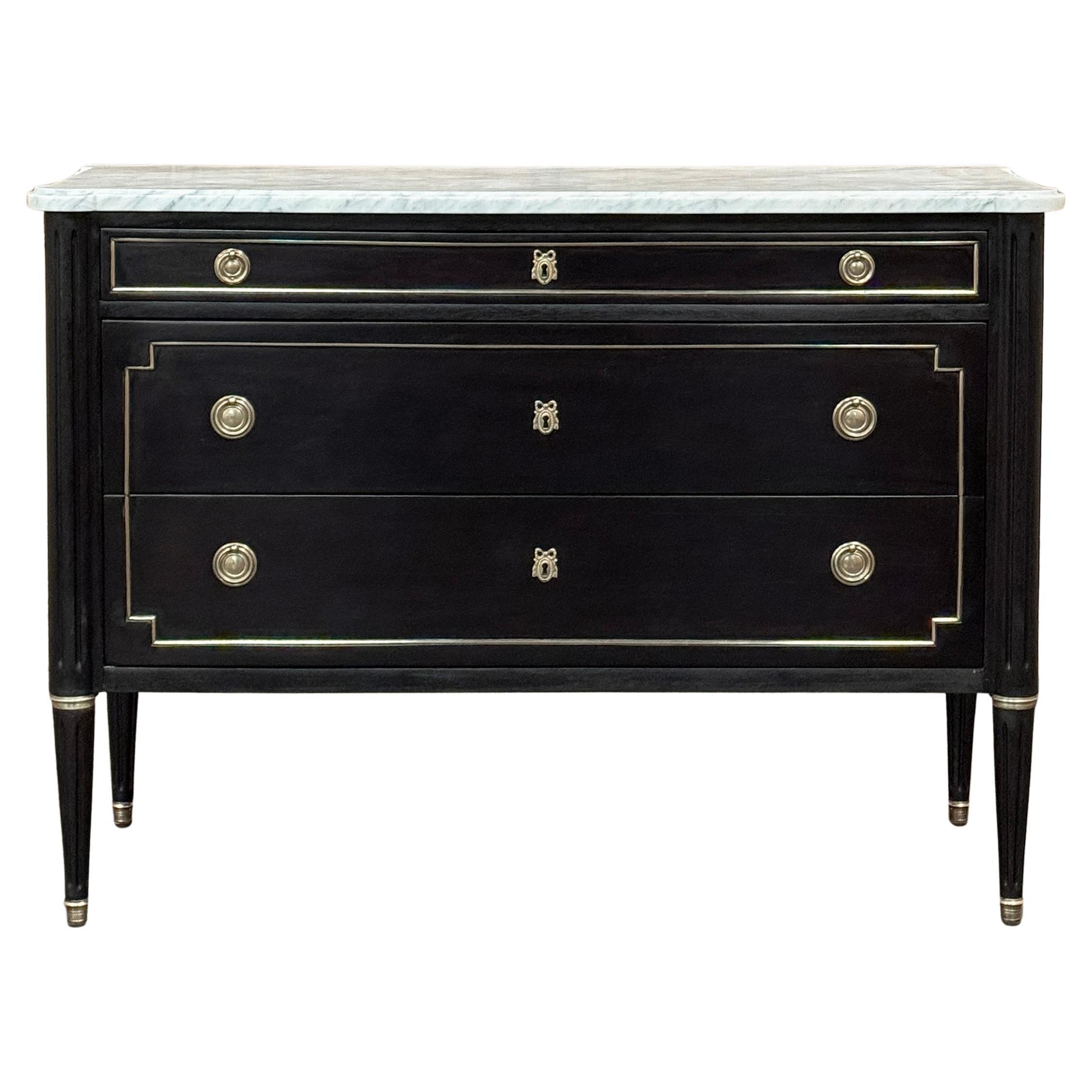 Antique French Louis XVI Mahogany Commode with Carrara Marble im Angebot