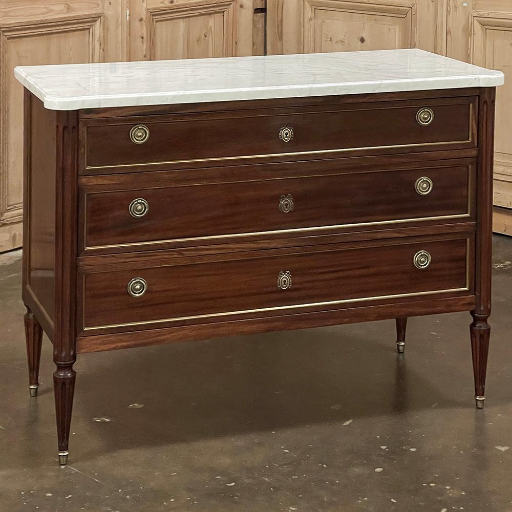 louis xvi commode