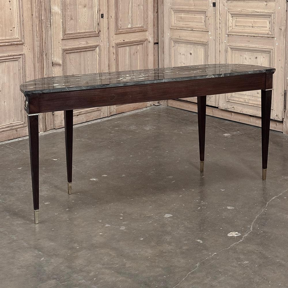Antique French Louis XVI Console in mogano con marmo nero in vendita 12