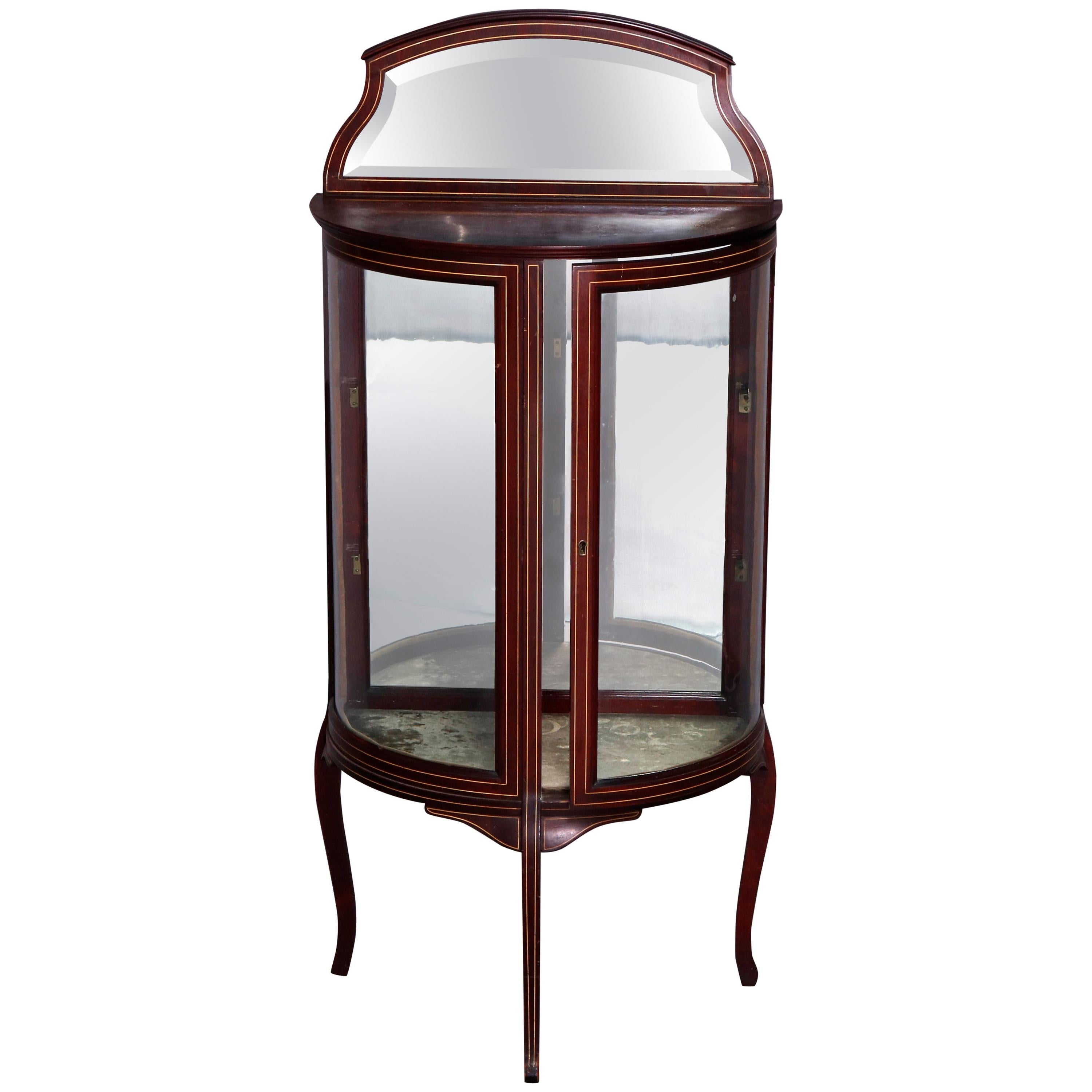 Vitrine française d'antiquités Louis XVI en acajou demi-lune, vers 1900