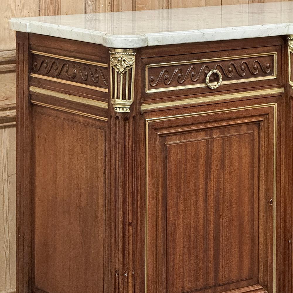 Antikes französisches Louis-XVI-Buffet aus Mahagoni mit Marmorplatte im Angebot 6