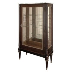 Louis XVI Vitrines