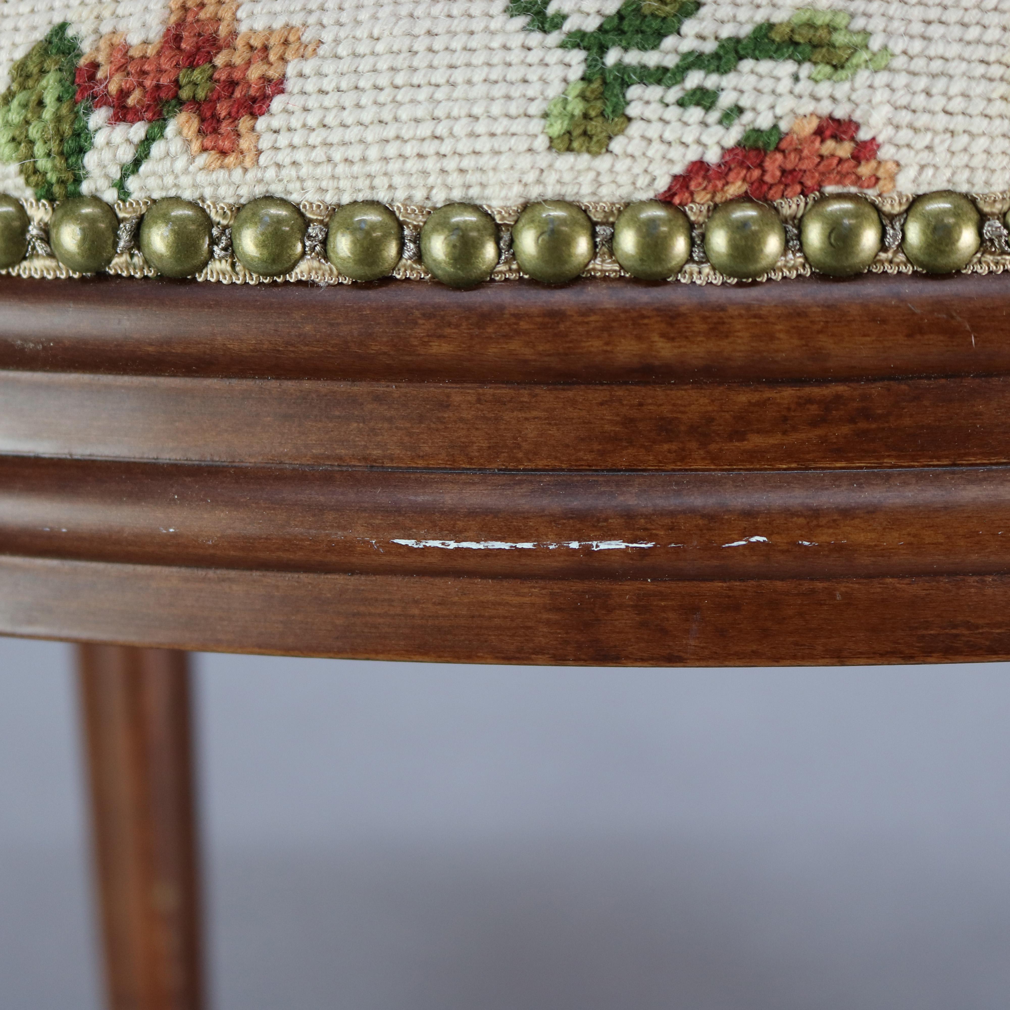 Antique French Louis XVI Mahogany Needlepoint Bench, 20th Century For Sale 1