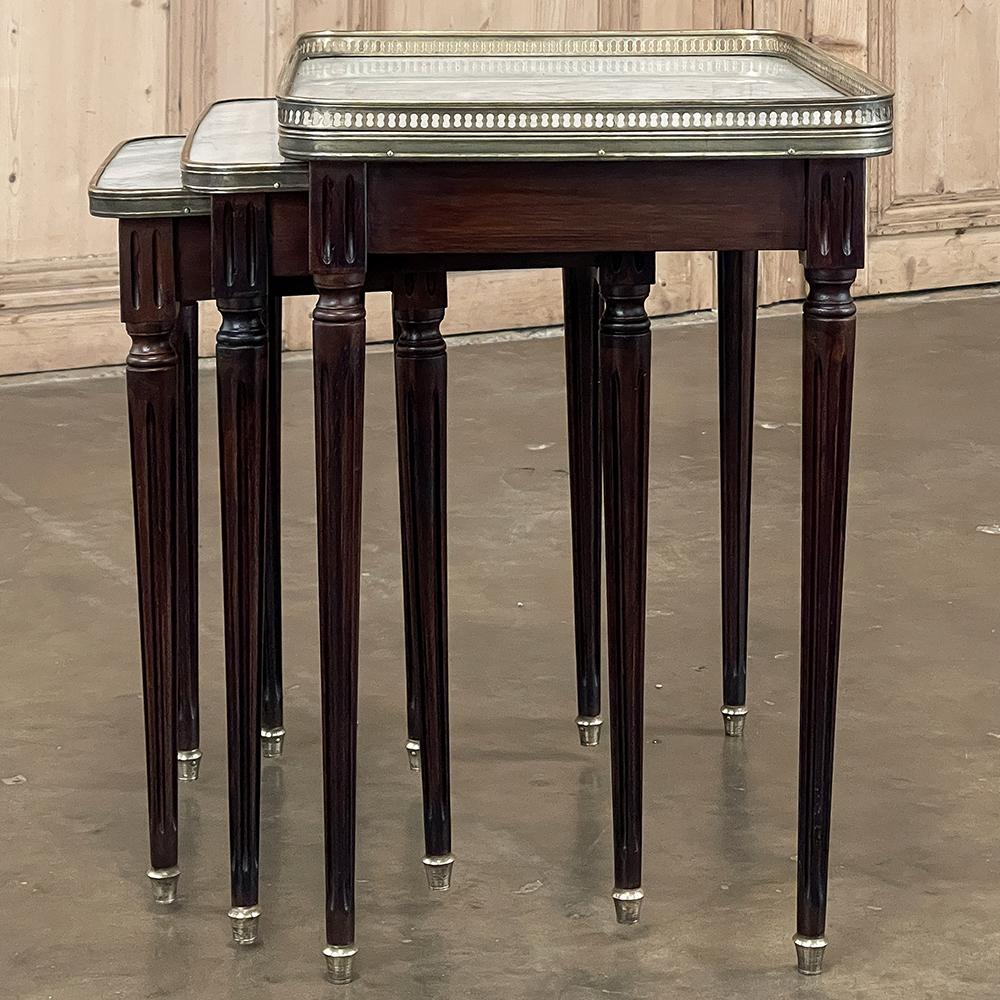 Brass Antique French Louis XVI Mahogany Nesting Tables with Carrara Marble Tops For Sale