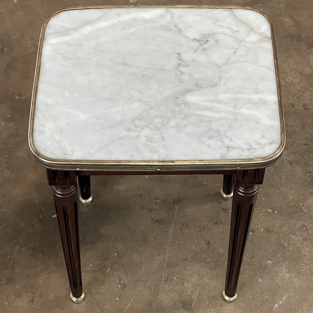 Antique French Louis XVI Mahogany Nesting Tables with Carrara Marble Tops For Sale 3