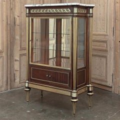 Antike französische Louis XVI-Vitrine aus Mahagoni mit Carrara-Marmor