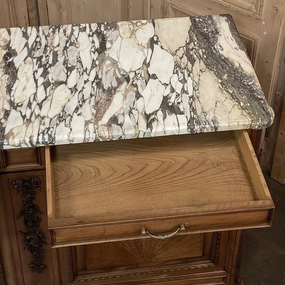 Antique French Louis XVI Maple Marquetry Marble Top Buffet in vendita 1