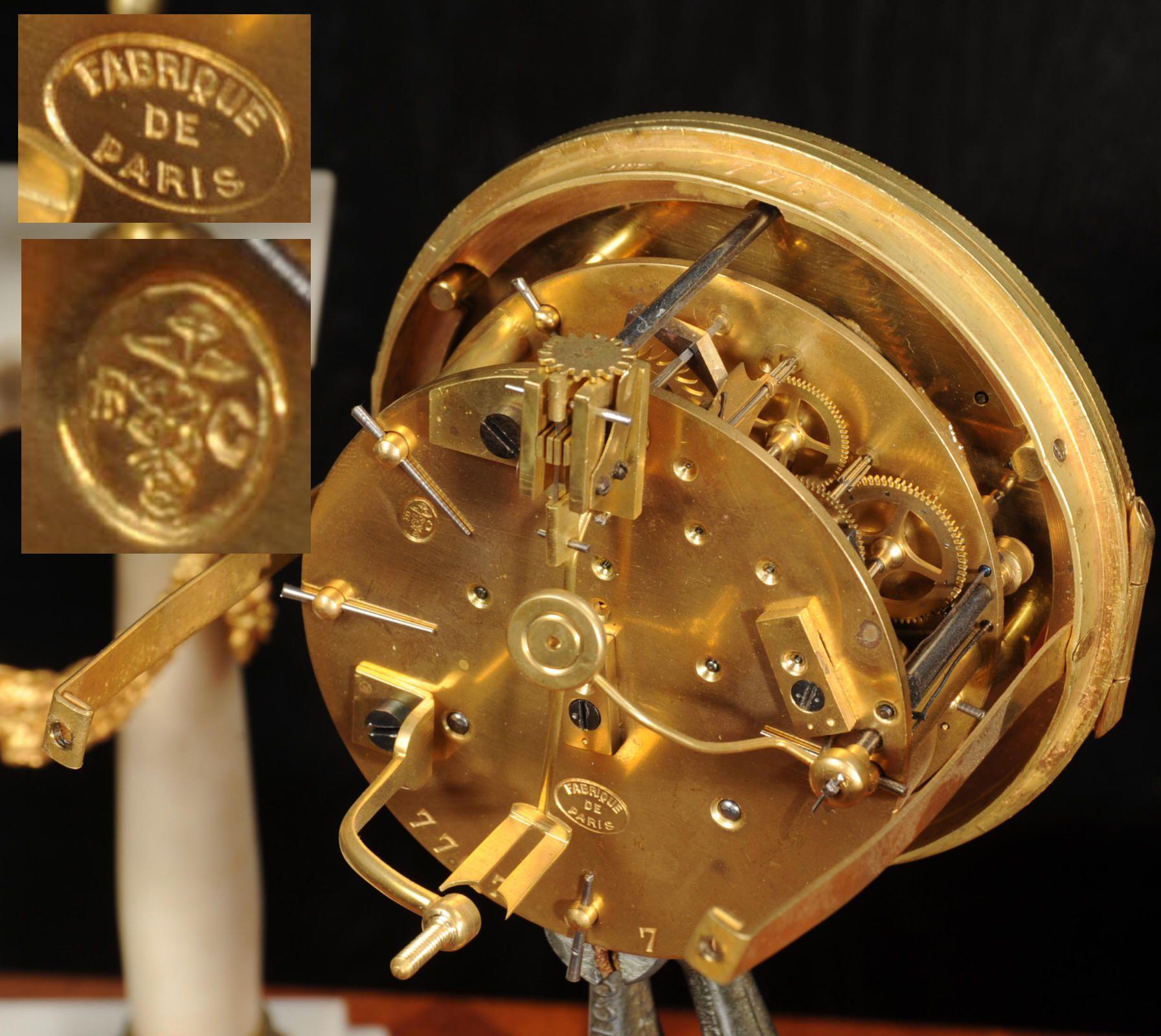Antike französische Portico-Uhr aus Marmor und Goldbronze im Louis-XVI.-Stil im Angebot 11