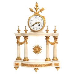 Horloge Portico française ancienne Louis XVI en marbre et bronze doré