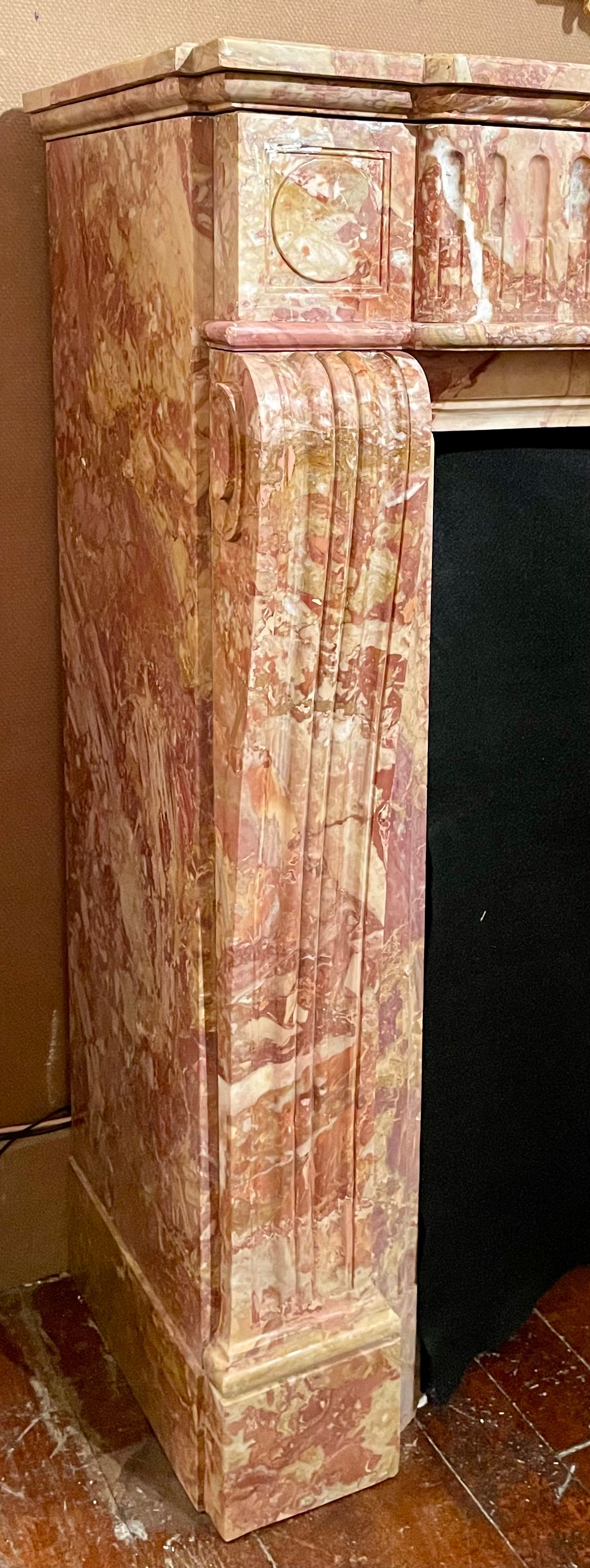 19th Century Antique French Louis XVI Mottled Rouge Marble Mantel, Circa 1880. For Sale