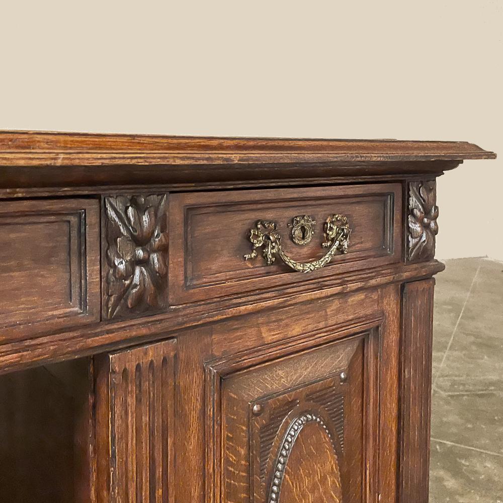 Antiker französischer Louis XVI neoklassizistischer Schreibtisch mit zwei Seiten im Angebot 9