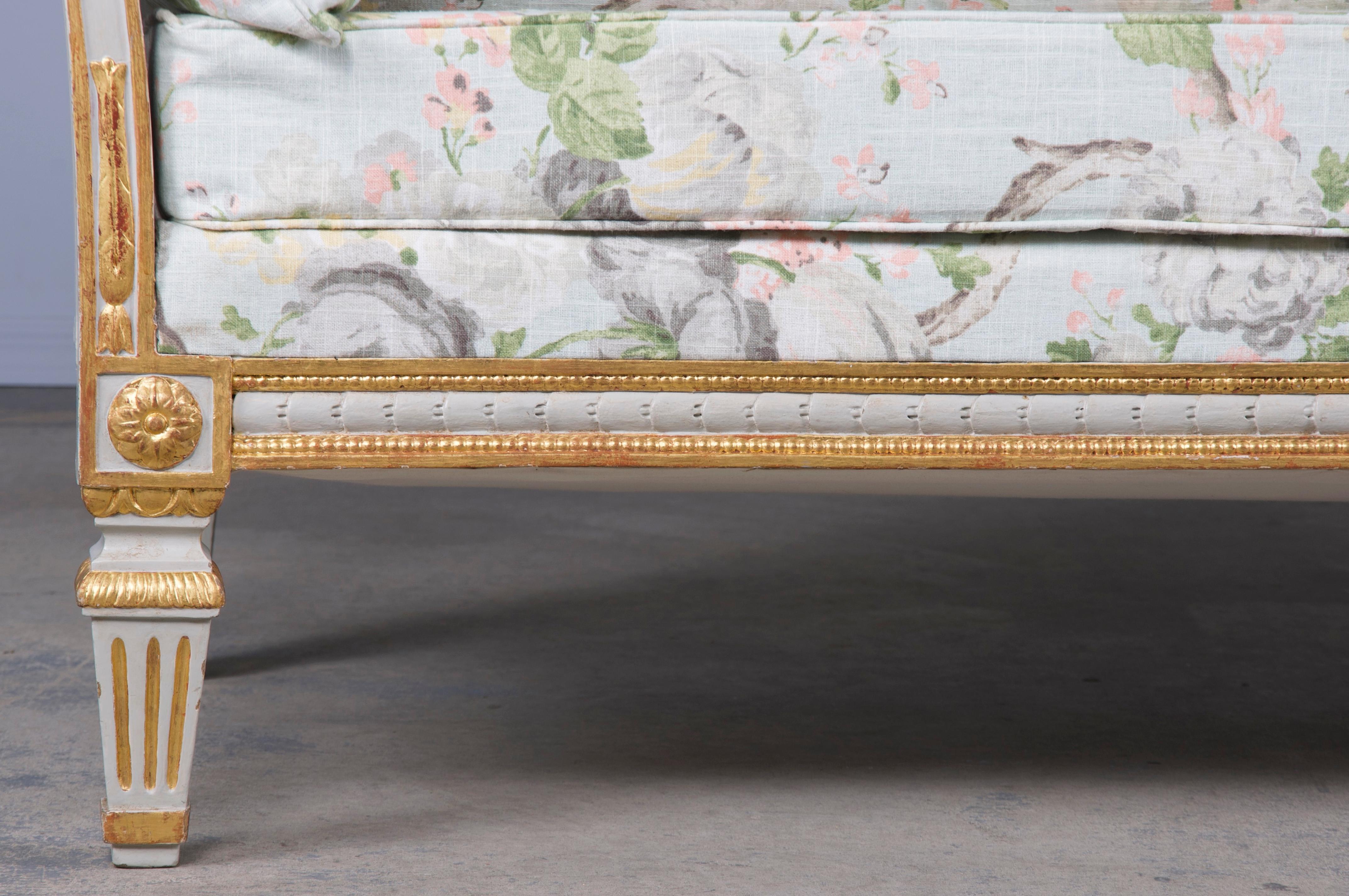 Francese Antique French Neoclassical Style Painted Cane Back Loveseat W/ Floral Linen in vendita