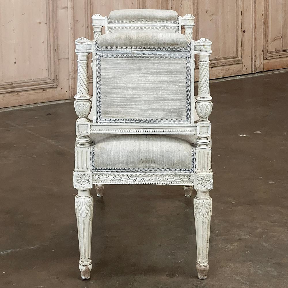 Antique French Louis XVI Neoclassical Upholstered Painted Armbench~Vanity Bench For Sale 3