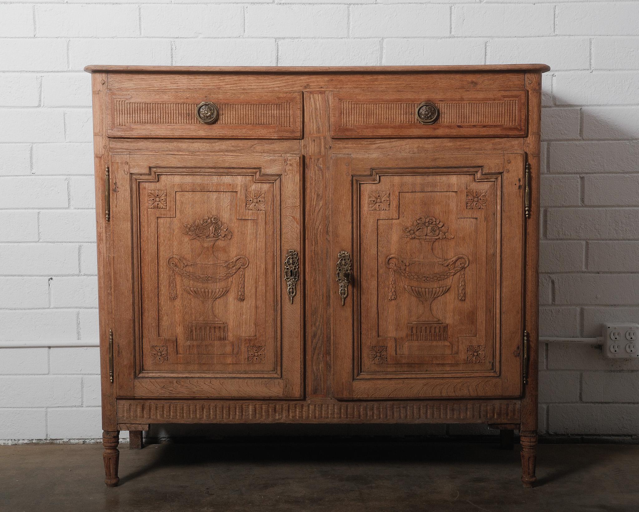Antique French Louis XVI Oak Buffet with Hand-Carved Vase Motifs, Late 18th Cen In Good Condition For Sale In High Point, NC
