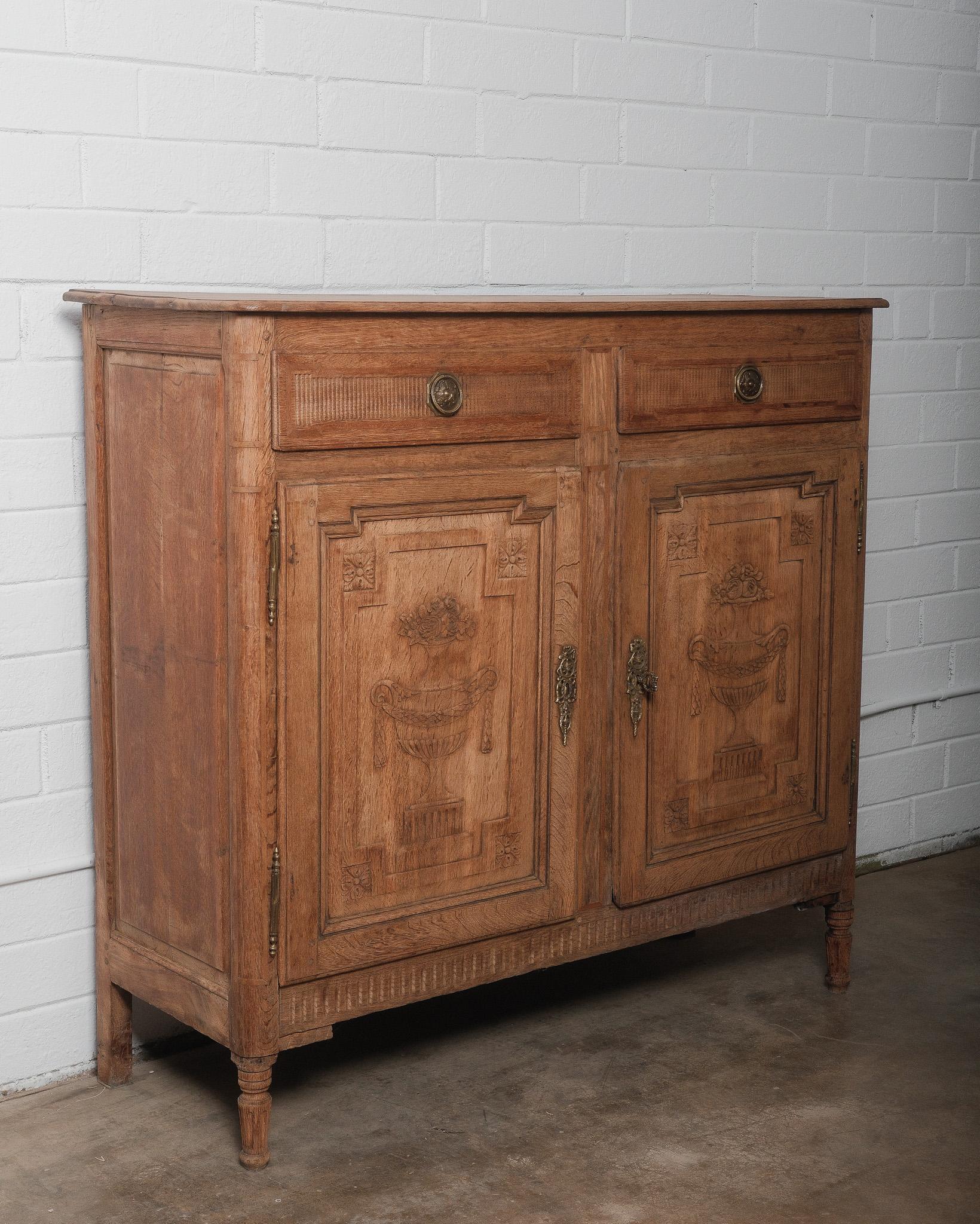 18th Century Antique French Louis XVI Oak Buffet with Hand-Carved Vase Motifs, Late 18th Cen For Sale