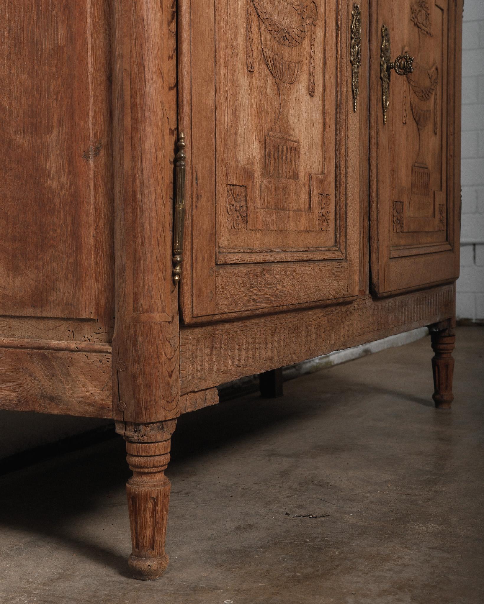 Antique French Louis XVI Oak Buffet with Hand-Carved Vase Motifs, Late 18th Cen For Sale 4