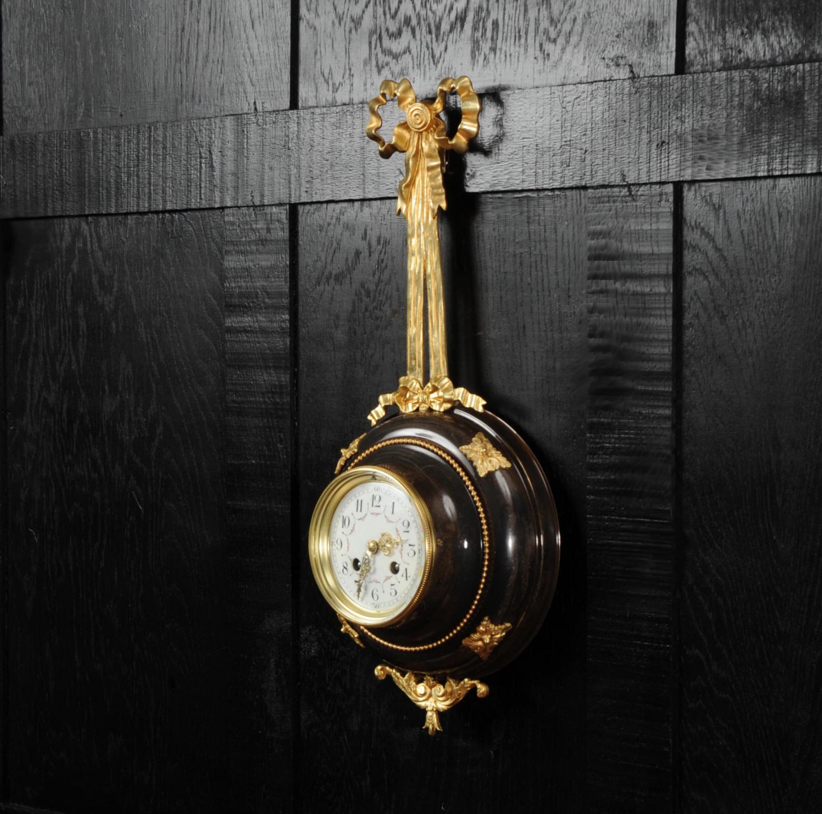 Antique French Louis XVI Ormolu and Bronze Cartel Wall Clock In Good Condition In Belper, Derbyshire