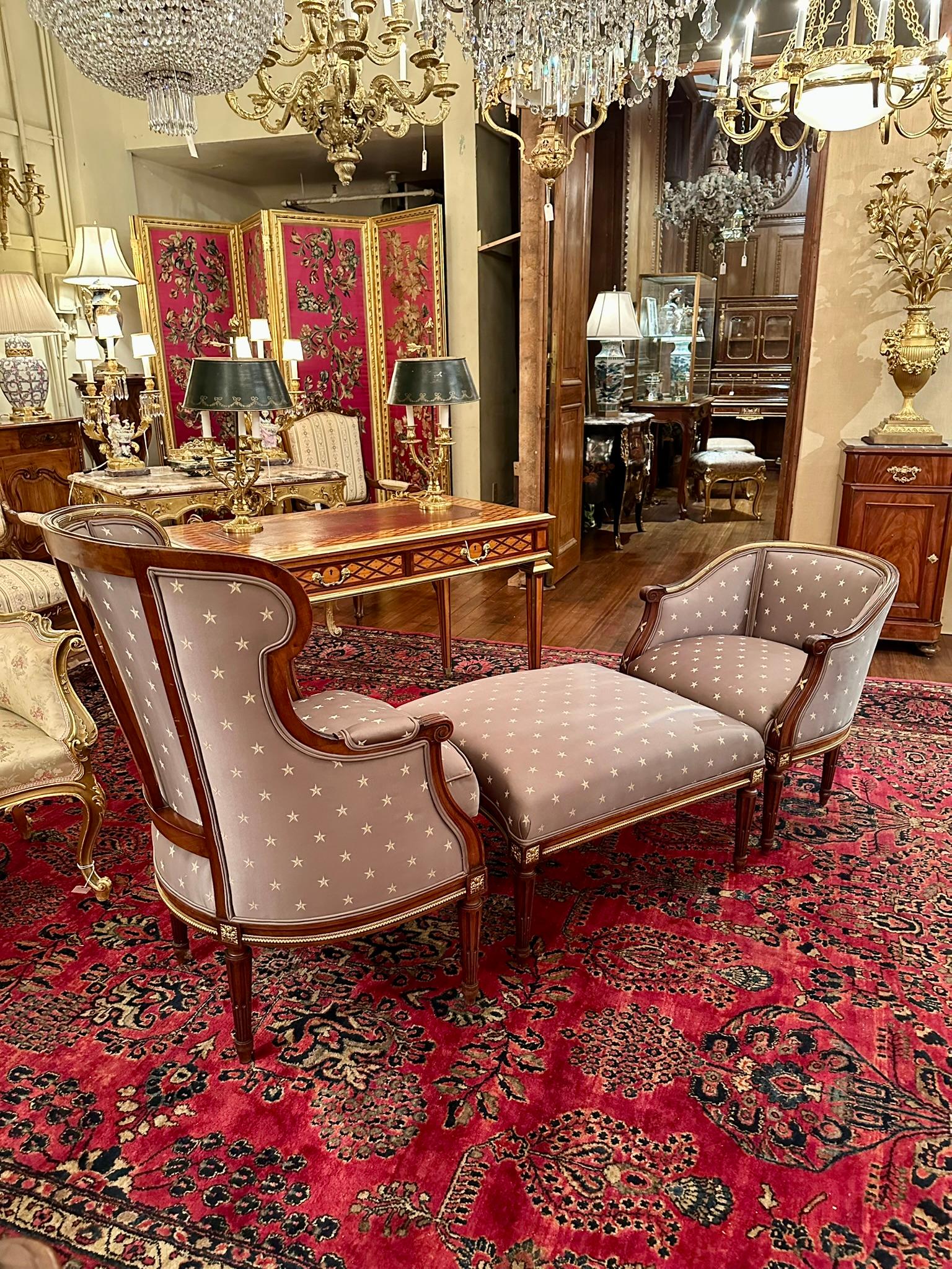 Antique French Louis XVI Ormolu Mounted Mahogany 3 Piece Duchesse Brisée Ca 1880 For Sale 9