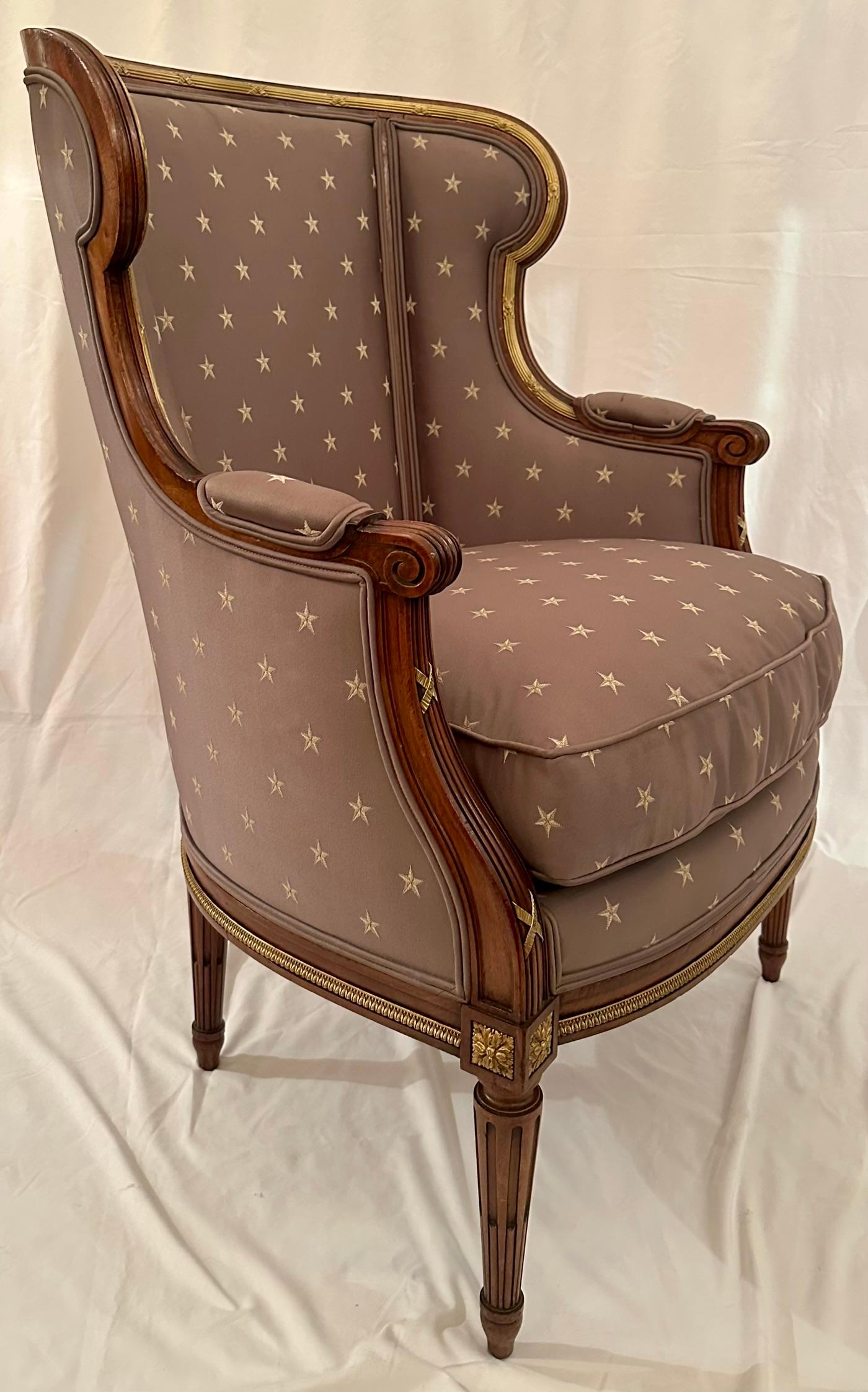Antique French Louis XVI Ormolu Mounted Mahogany 3 Piece Duchesse Brisée Ca 1880 In Good Condition For Sale In New Orleans, LA