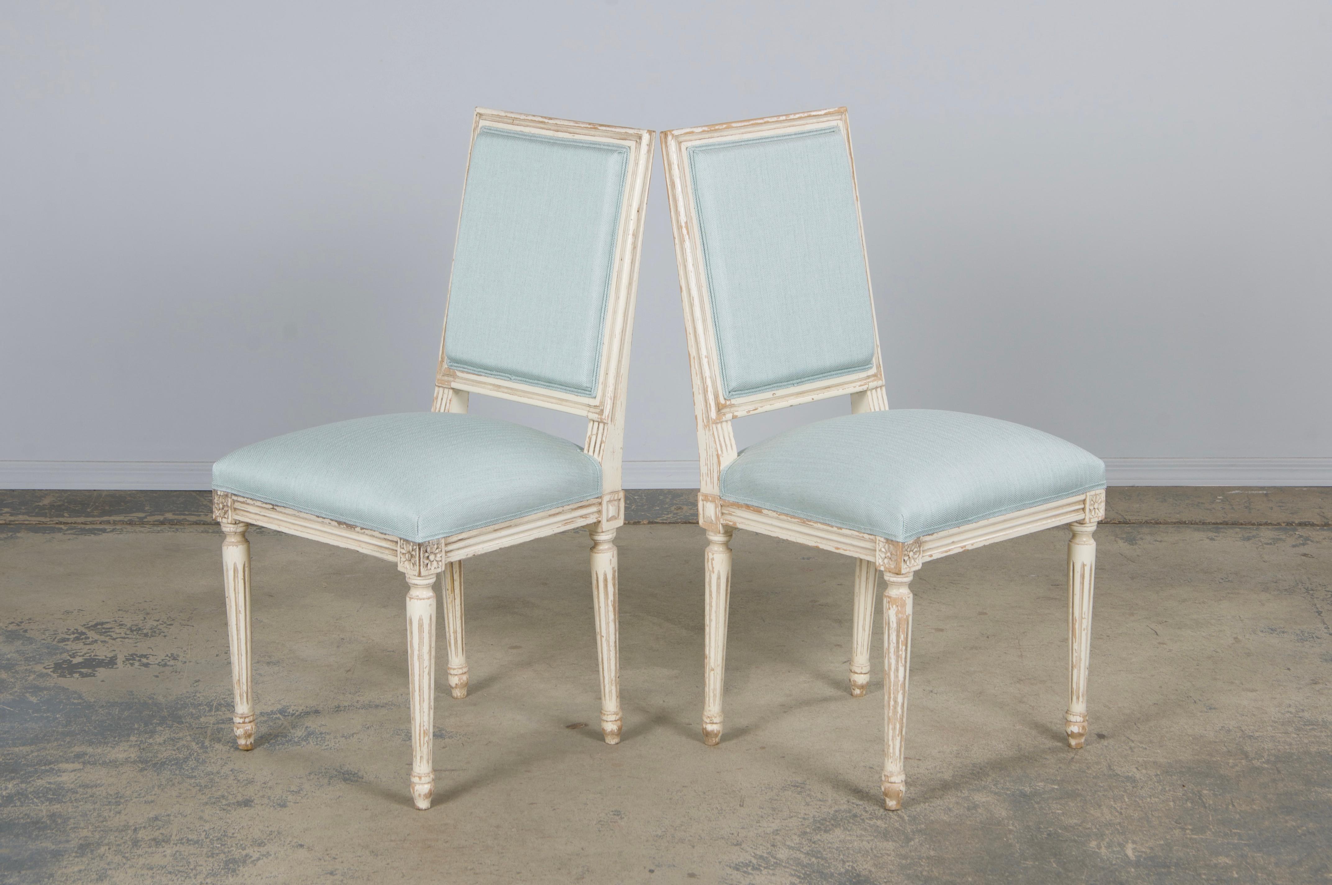 Antique French Louis XVI Painted Accent Chairs in Light Blue - A Pair For Sale 5