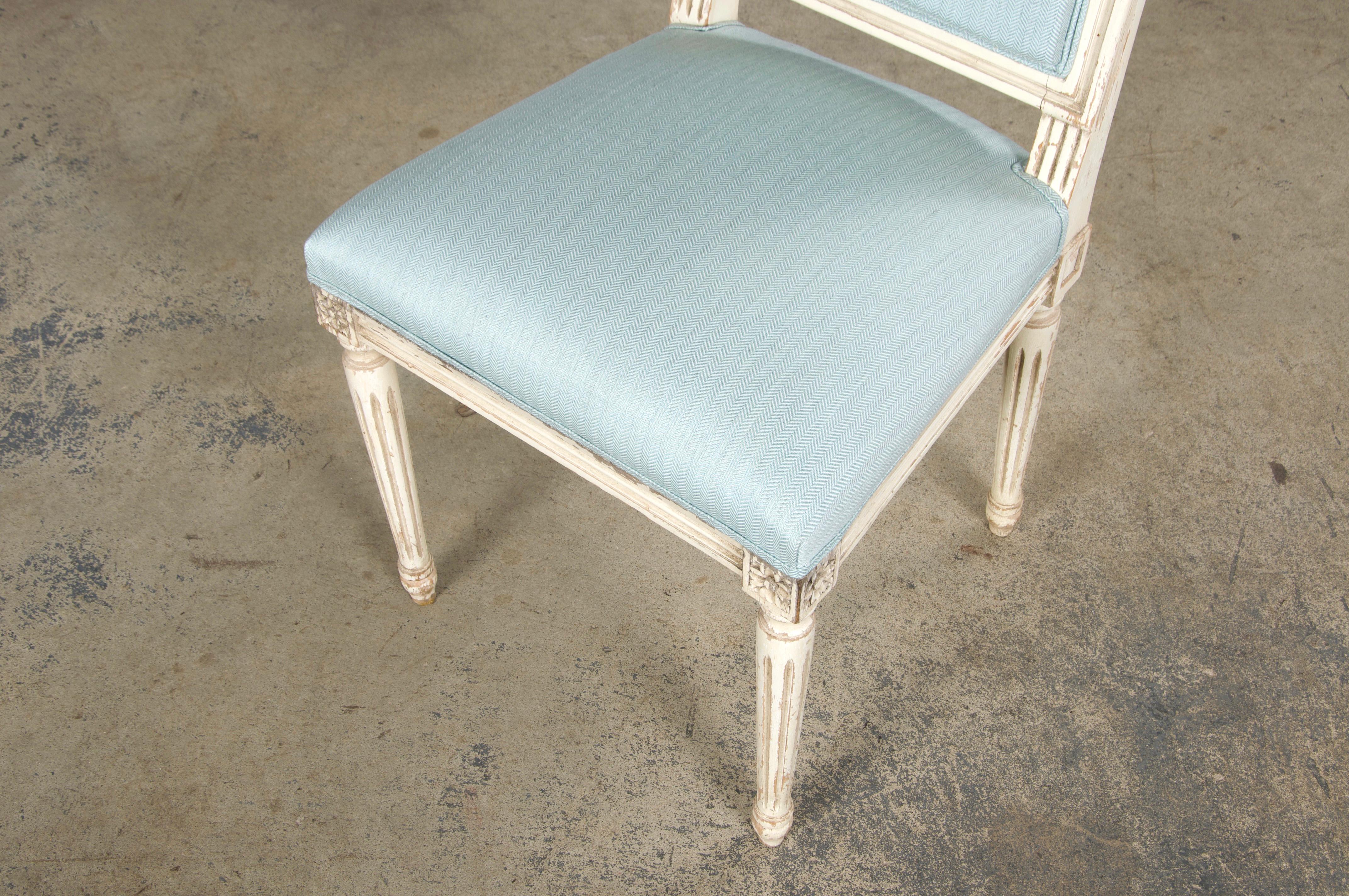 Antique French Louis XVI Painted Accent Chairs in Light Blue - A Pair For Sale 7