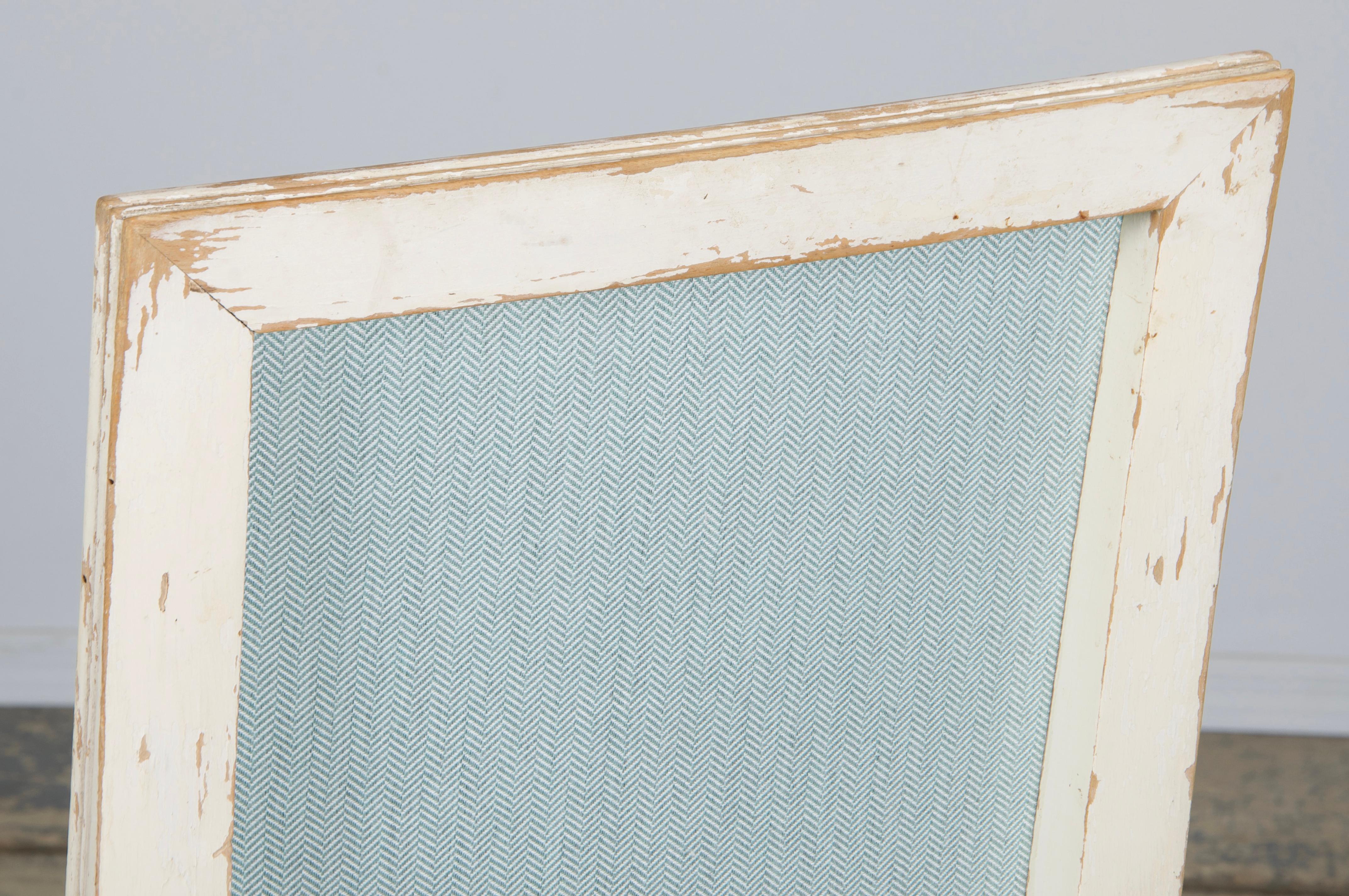 Antique French Louis XVI Painted Accent Chairs in Light Blue - A Pair For Sale 12