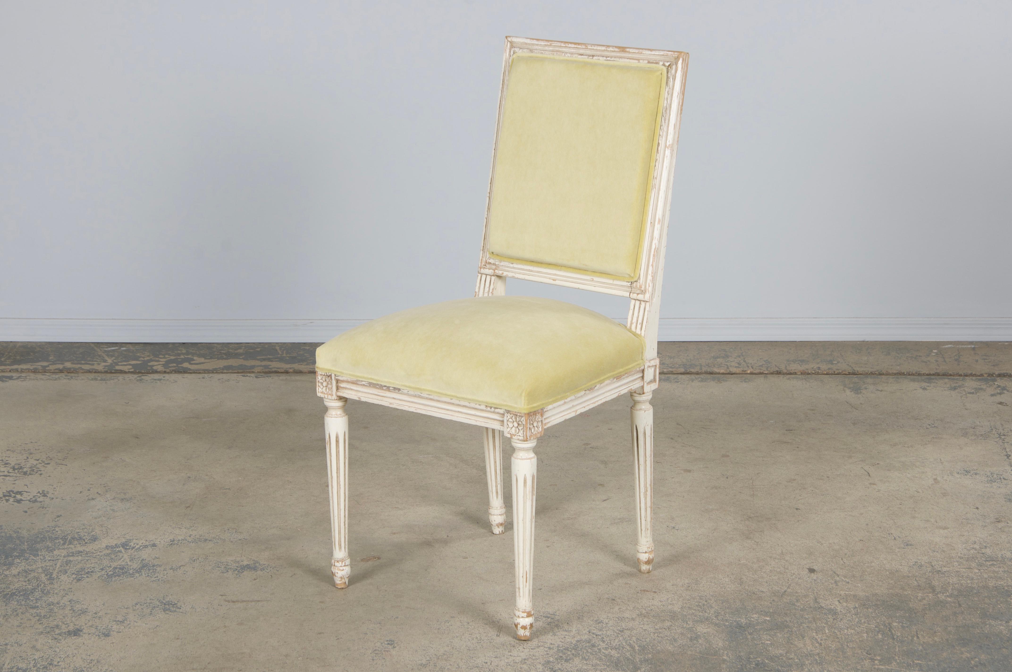Antique French Louis XVI Painted Accent Chairs in Light Yellow - A Pair For Sale 8