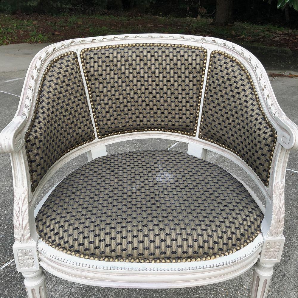 Antique French Louis XVI Painted Armchair, Bergere In Good Condition For Sale In Dallas, TX