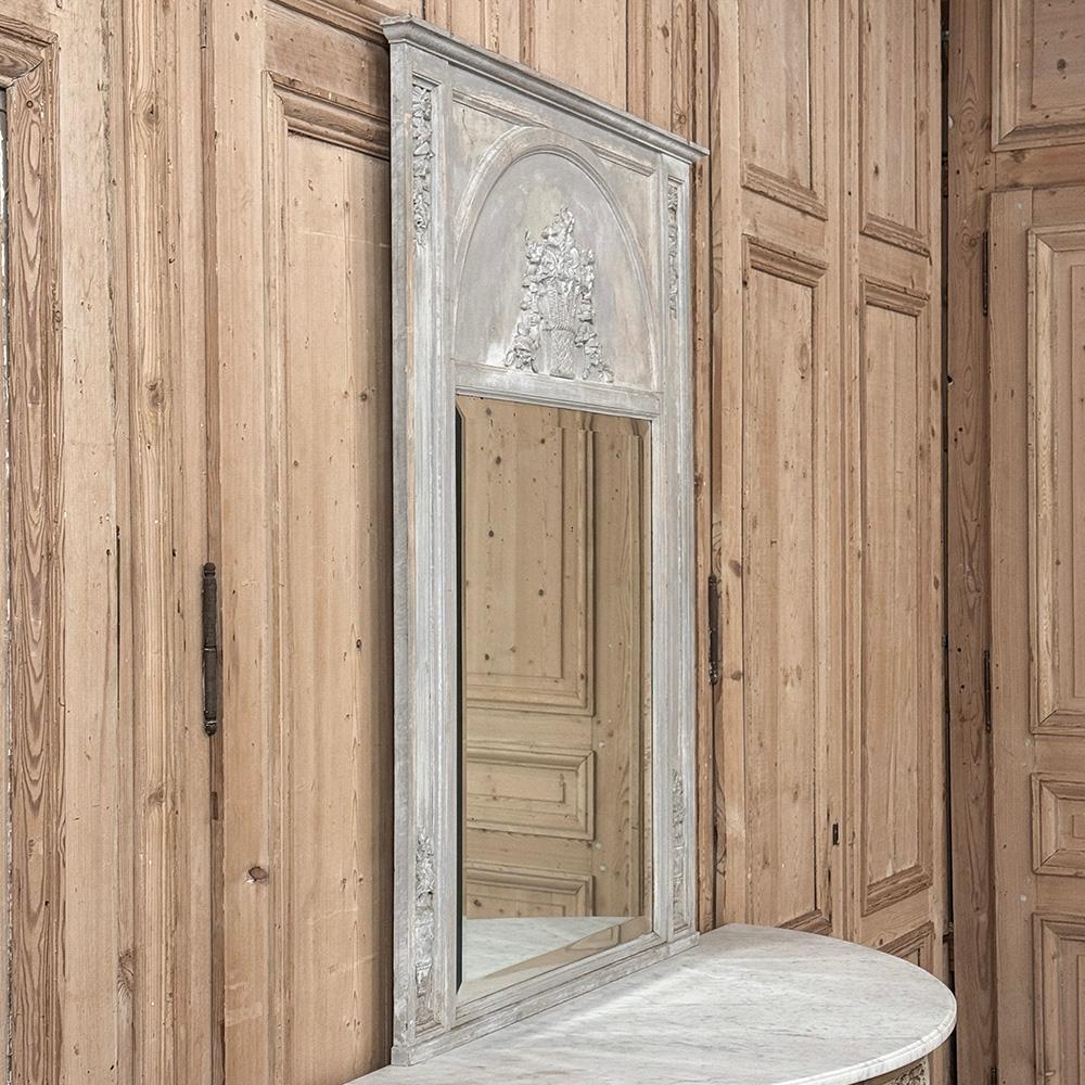 Antique French Louis XVI Painted Trumeau Mirror en vente 6