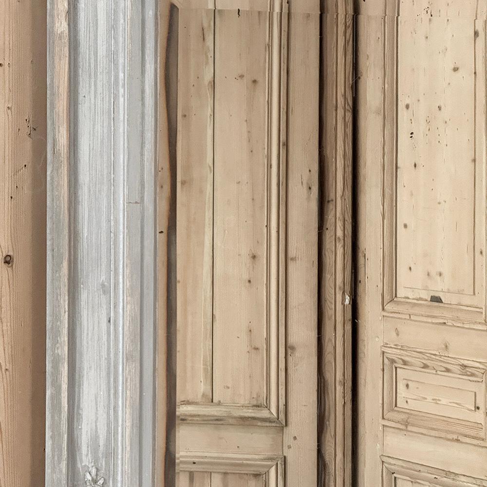 Miroir Antique French Louis XVI Painted Trumeau Mirror en vente