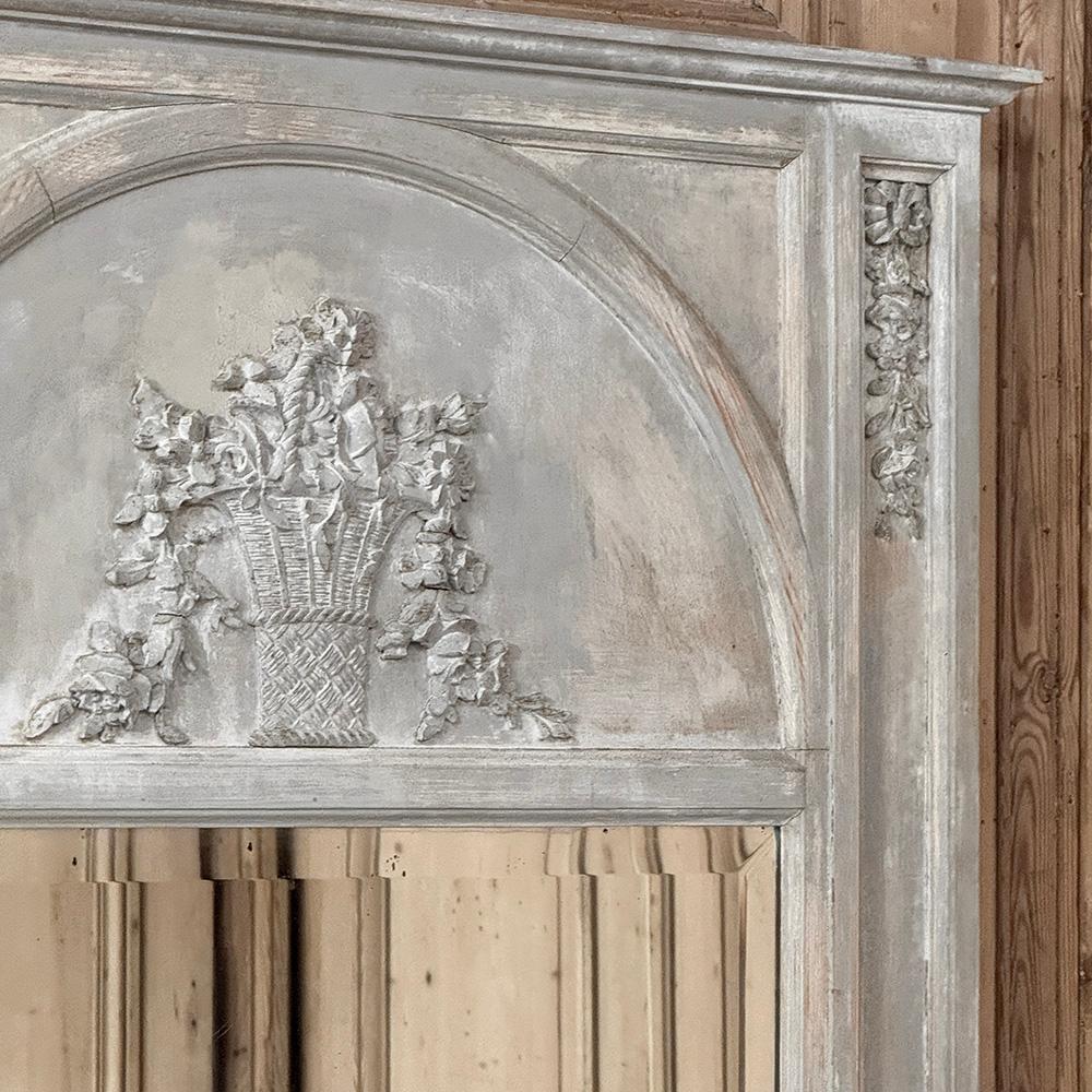 Antique French Louis XVI Painted Trumeau Mirror en vente 2